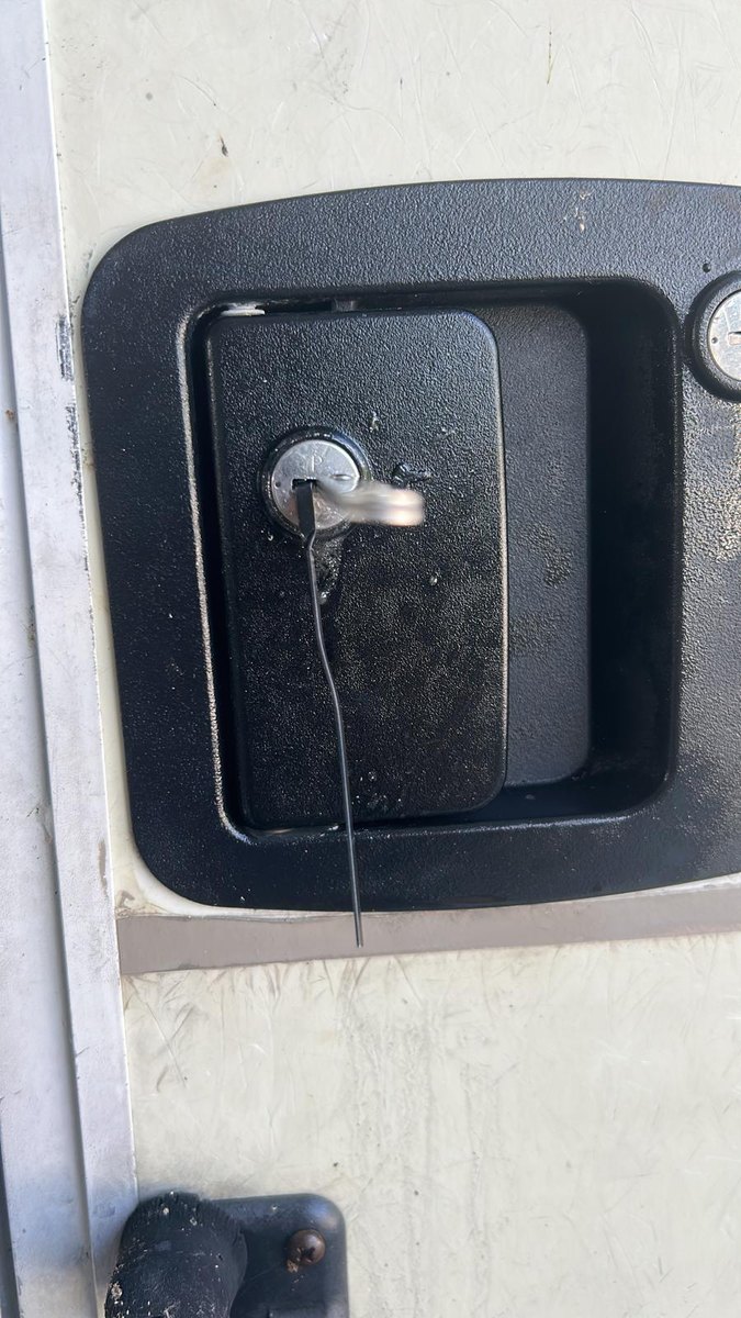 Opening a locked RV paddle latch